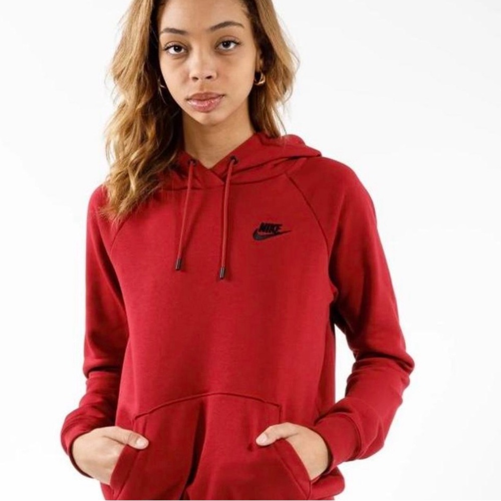 Nike Sportswear Essential Women's Fleece Pullover Hoodie
